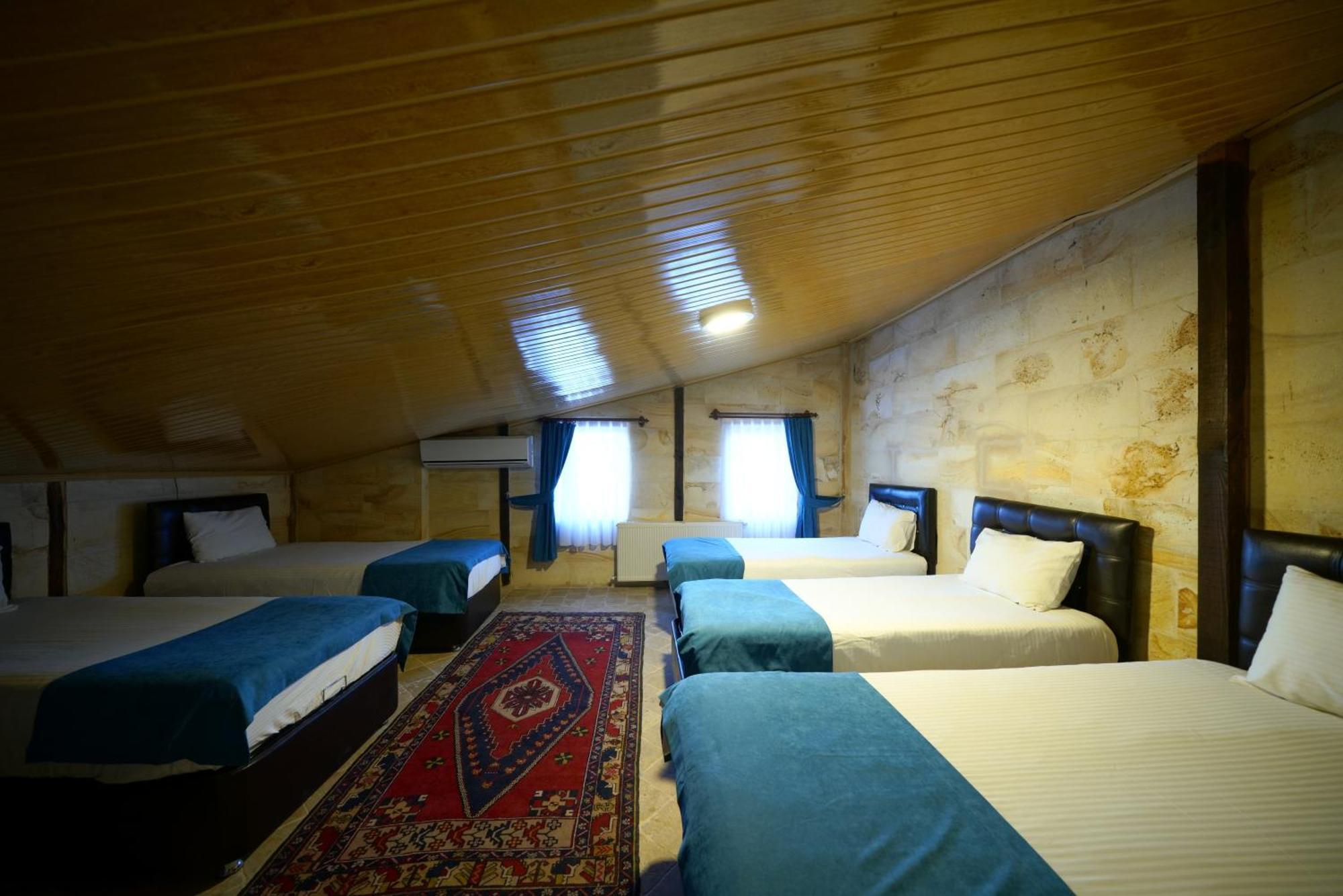 Shoestring Stone House Goreme Quarto foto